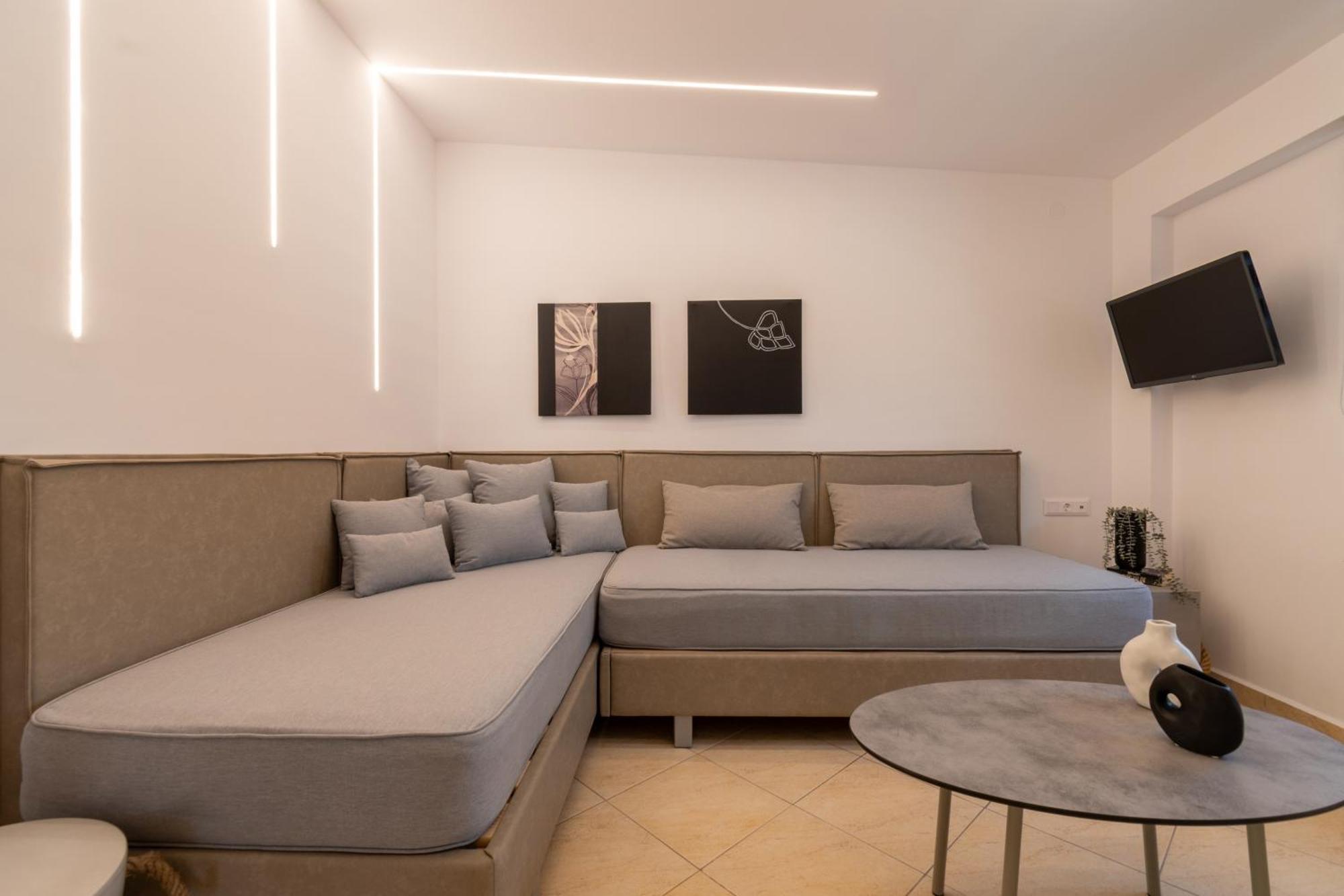 Hotel Agni On The Beach Sarti Exterior foto